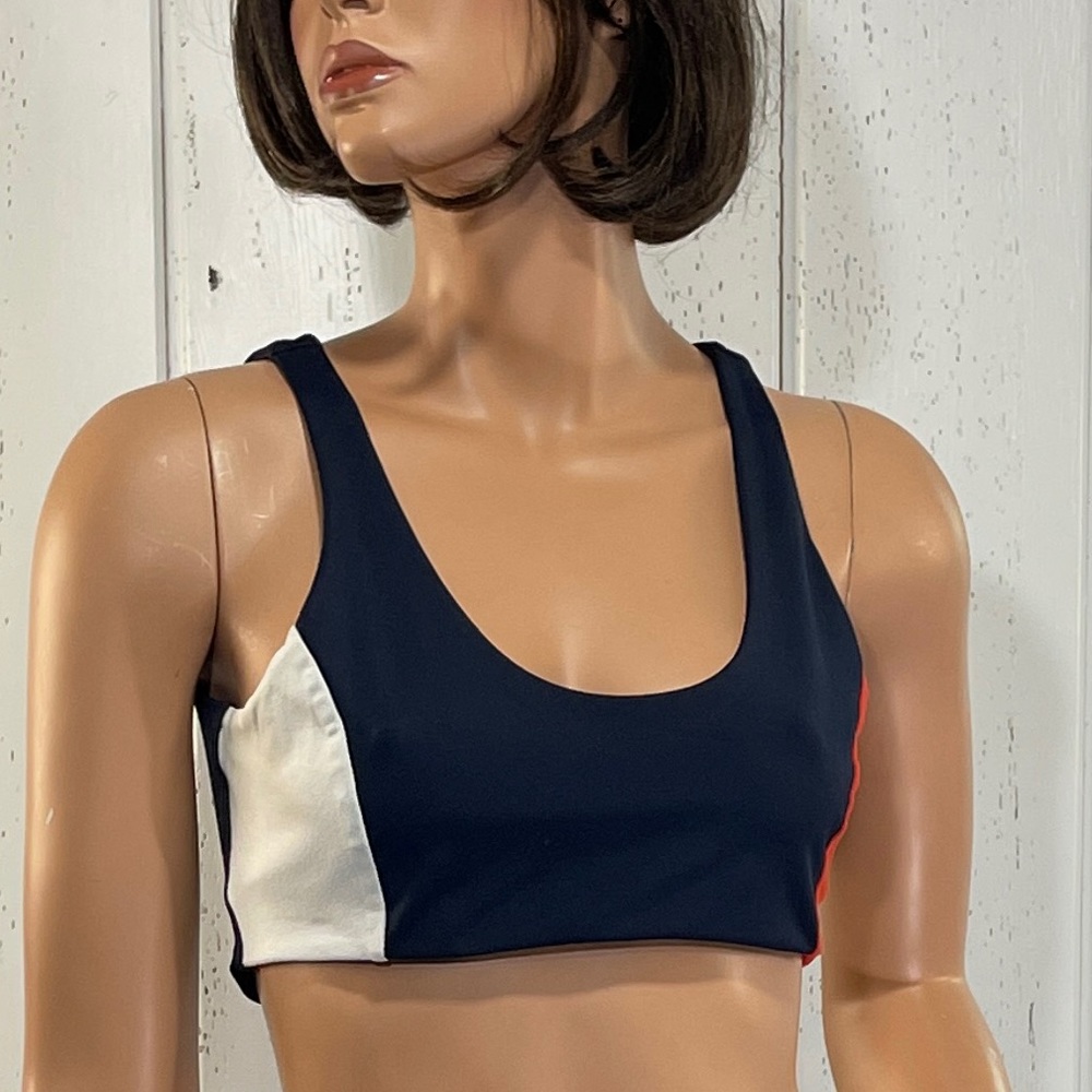 * *Flywheel  Women's 3 color Racerback Sport Bra
